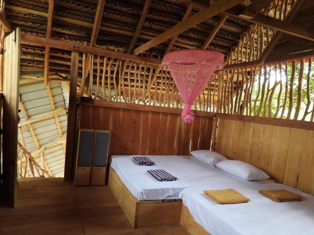 Yala Village Eco Tree House ティッサマハーラーマ エクステリア 写真