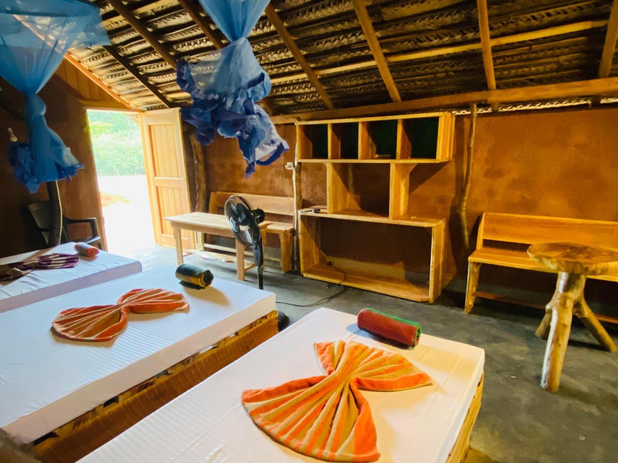 Yala Village Eco Tree House ティッサマハーラーマ エクステリア 写真